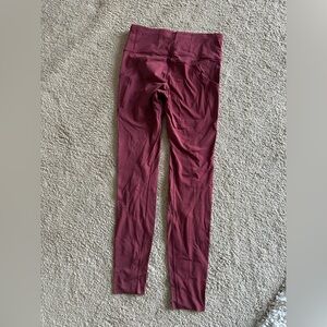 Lululemon wunder under train luxe leggings, size 6